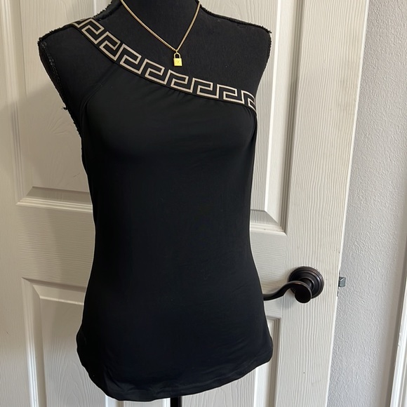 New Designer Inspired One Shoulder Black Knit Top Size L - Picture 2 of 9